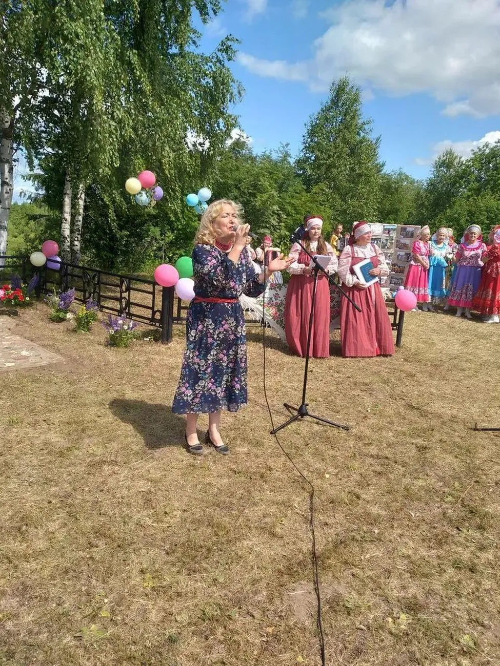 004d72eb-ac49-4359-a874-633f37b43388