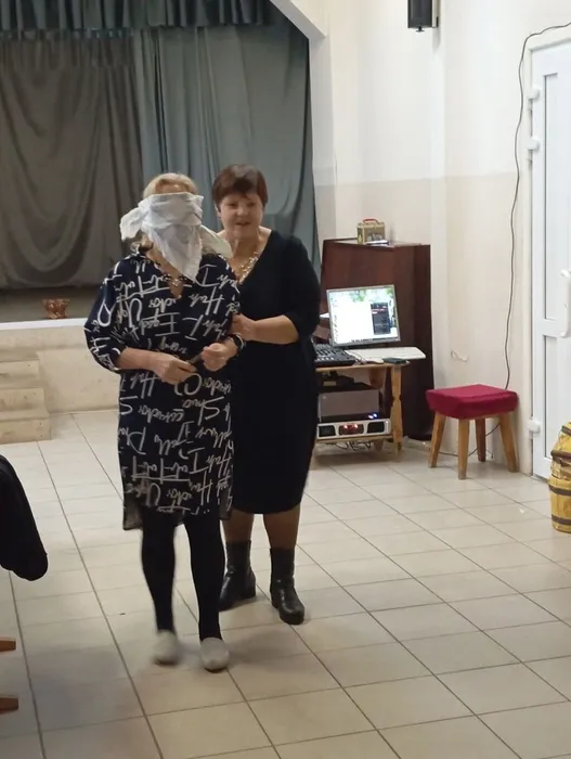 поди Марина,погуляй