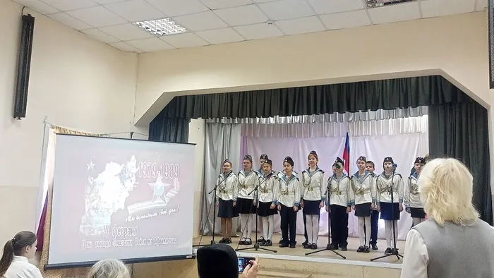 2LU3-Ye7-9g